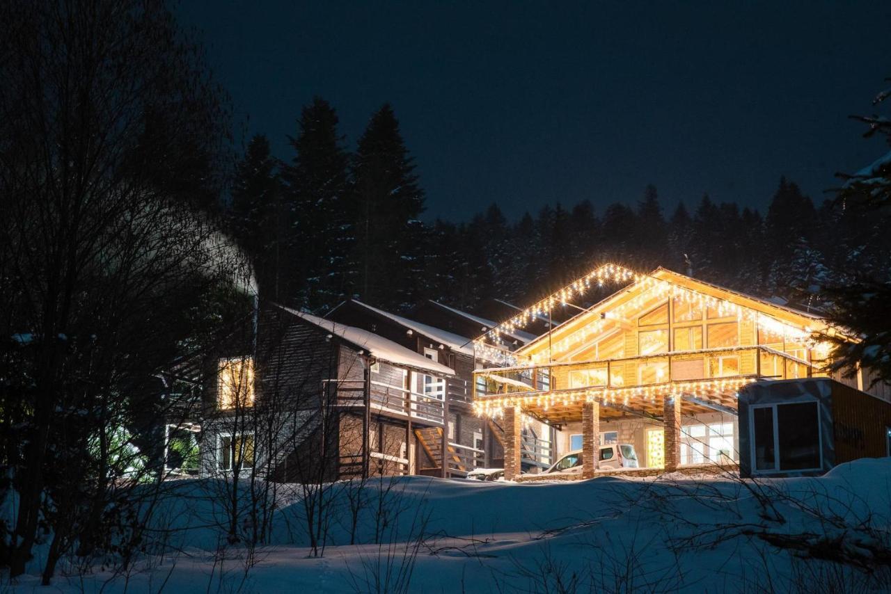 Парк-Готель Щастя Skhidnytsia エクステリア 写真